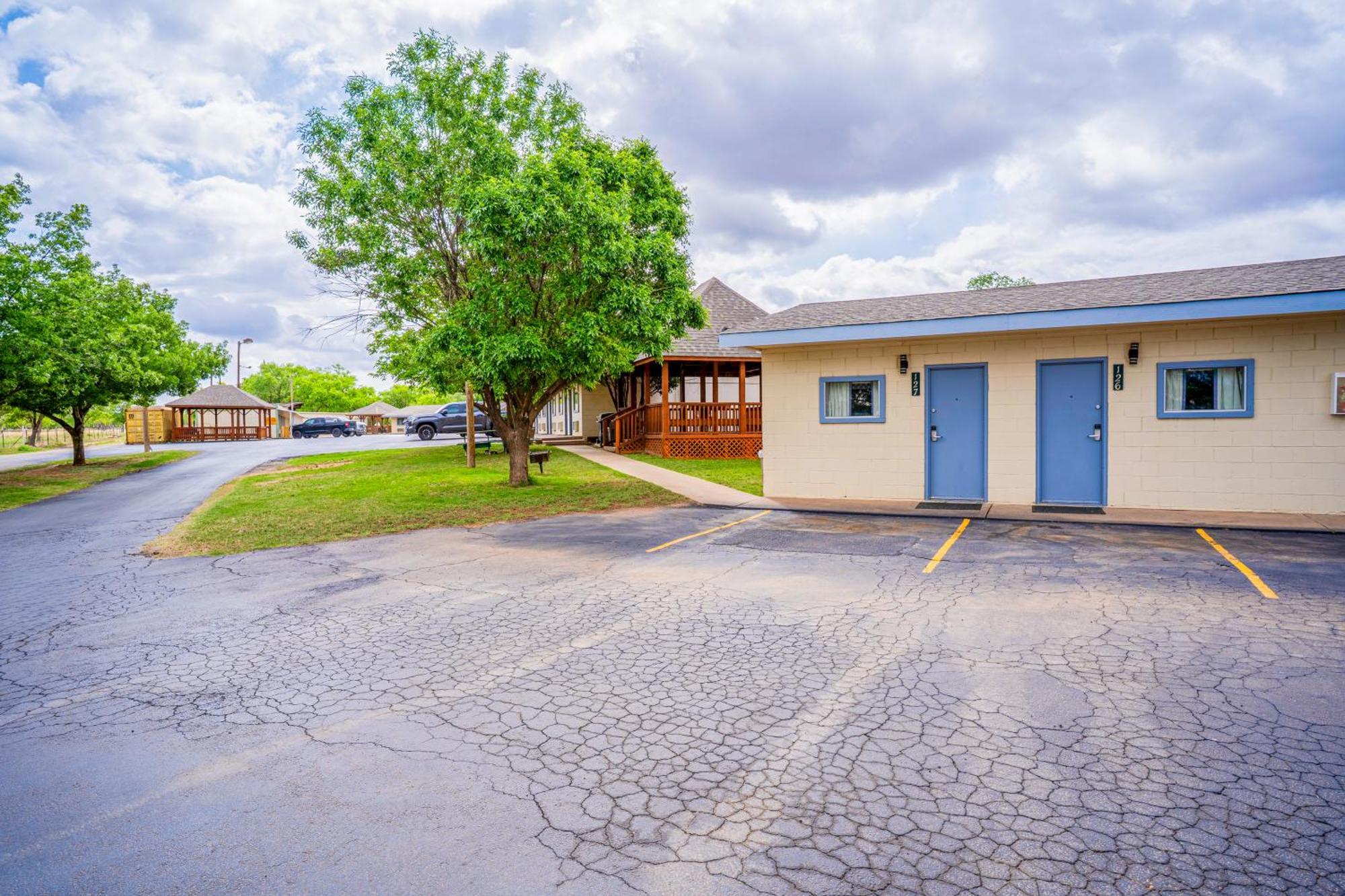 Motel Purple Sage By Oyo Snyder Tx Exterior foto